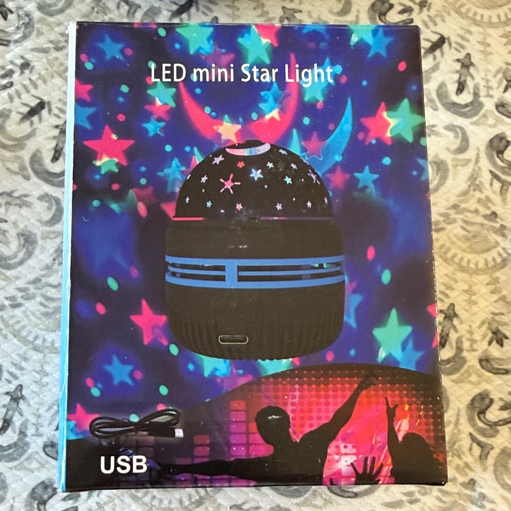 LED Mini Magic Ball Night Light - Picture 5 of 5
